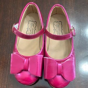 Pipperdoodles bow shoes size 30